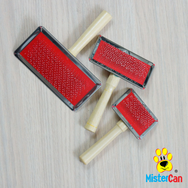 CEPILLO SLICKER MANGO